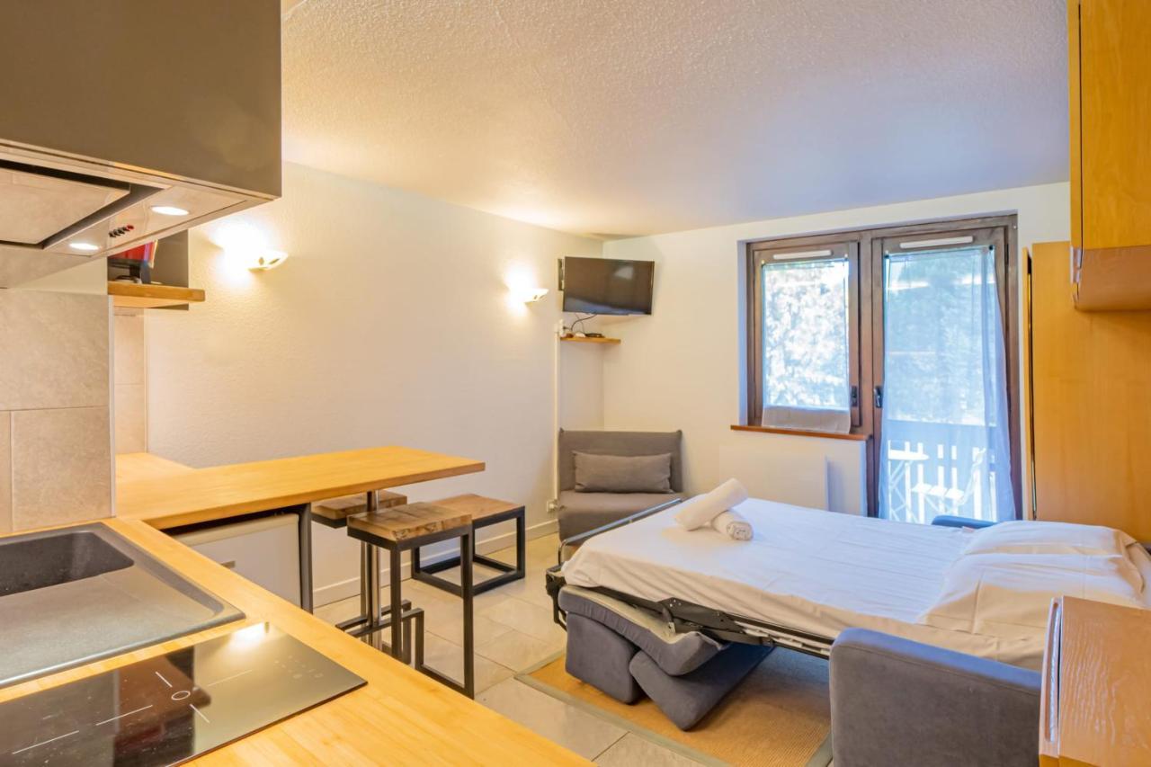 Little Nest- Peaceful With Breathtaking View Of Mont-Blanc Lejlighed Chamonix Eksteriør billede
